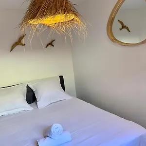 Appartamento La Marina Tropézienne,100m Plage Wifi Fibre